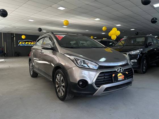 HYUNDAI HB20X 1.6 16V PREMIUM FLEX 4P AUTOMÁTICO